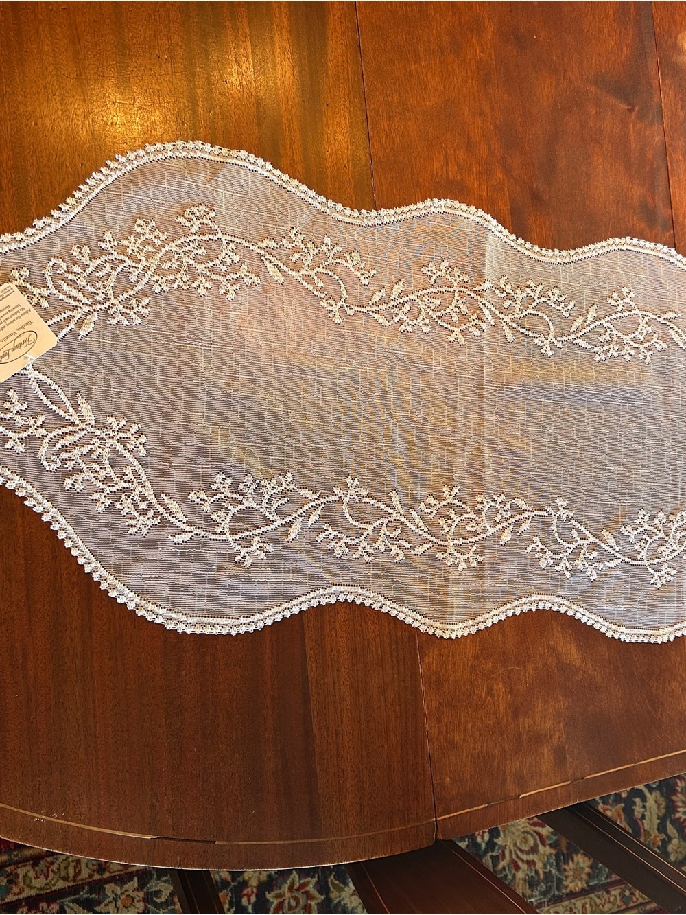 Heritage Lace Sheer Divine White Embroidery Table Runner NWT - Picture 6 of 11